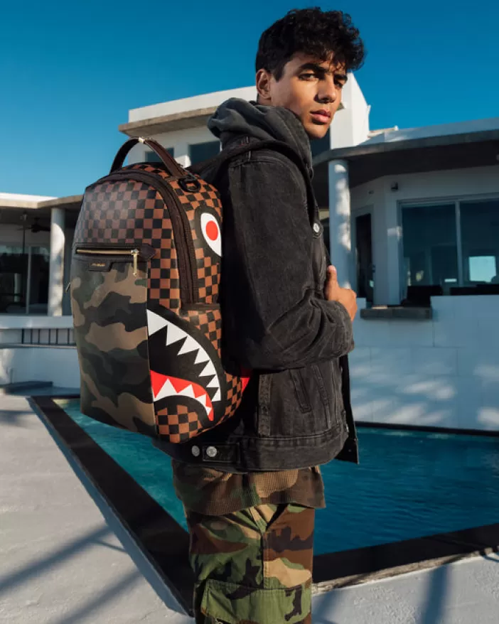 BACKPACKS*Sprayground EXTERIOR GOLD ZIP POCKET SHARKS IN PARIS BACKPACK (DLXV)