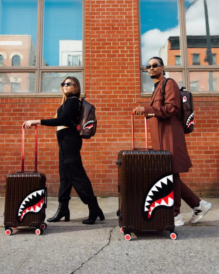 CARRY-ON LUGGAGE*Sprayground FRENZY SHARKS SHARKNAUTICS HARDSHELL CARRY-ON LUGGAGE