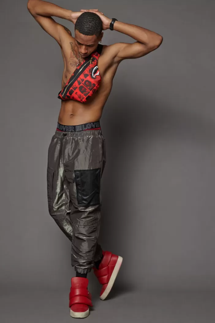 CROSSBODYS*Sprayground LAQUAN SMITH SCAMMER 3M SAVVY CROSSBODY